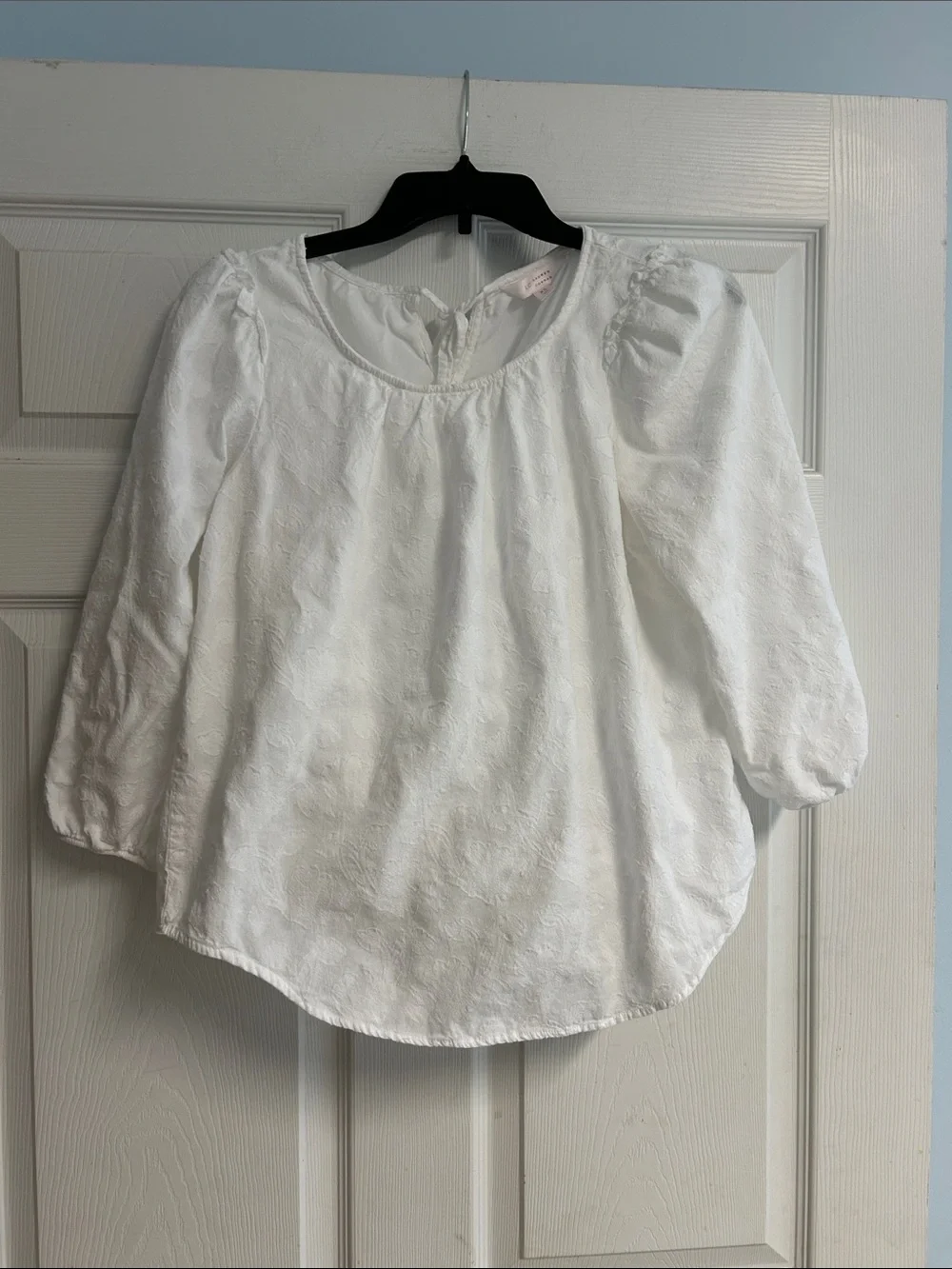 LC Lauren Conrad White Puff-Sleeve Embroidered Lined Blouse